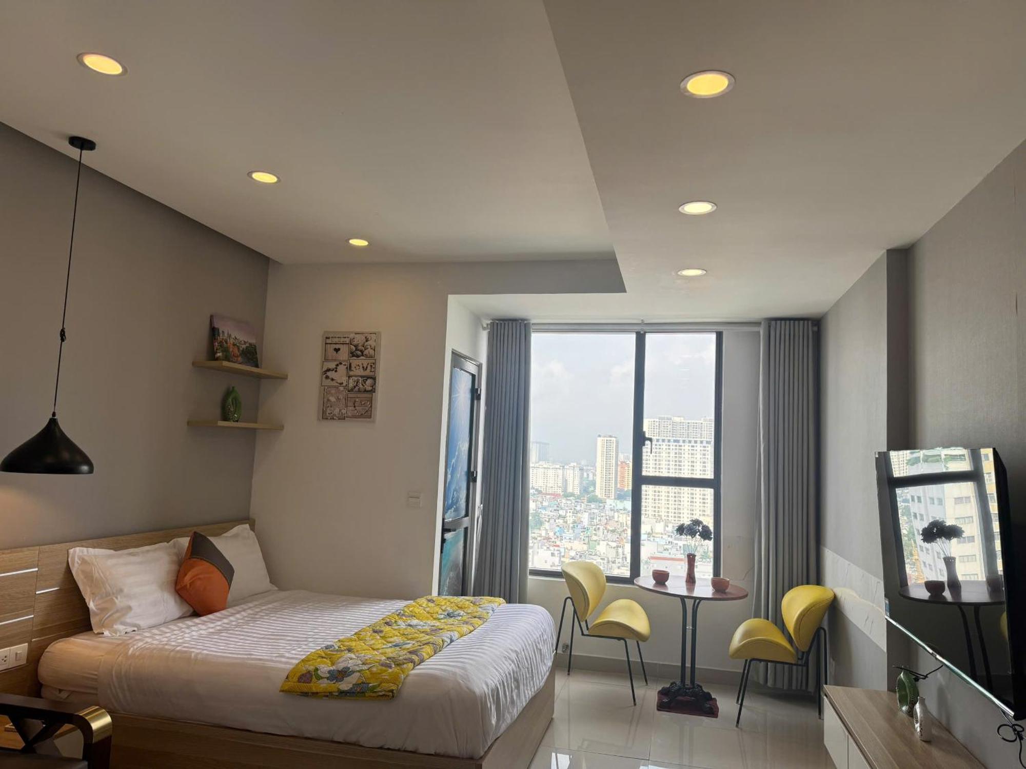 Rivergate Saigon Apartment *
